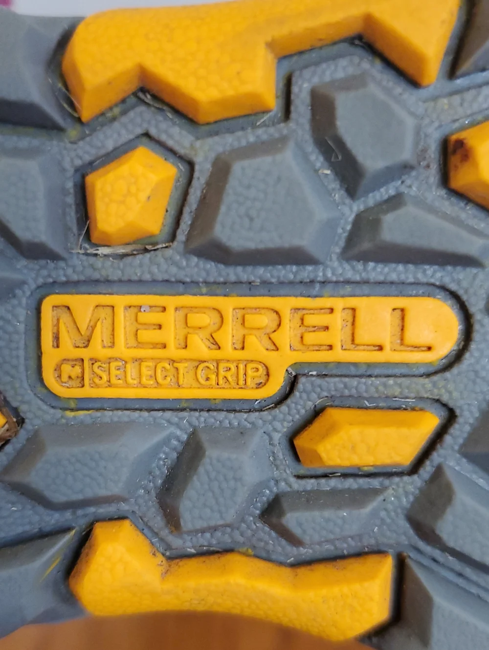 Merrell Kids Olive Green and Yellow Closed-Toe Sport Sandals Sz 13